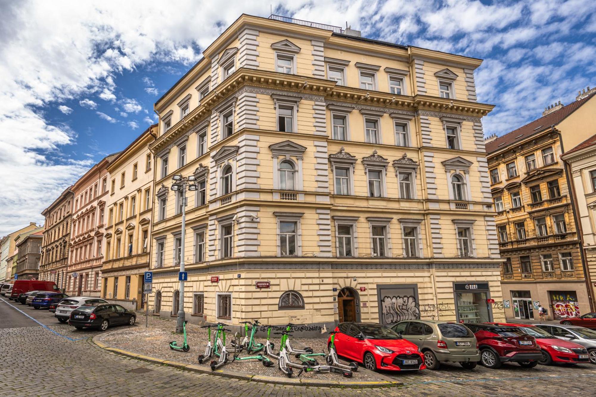 Beautiful Loft In 3 Appartement Praag