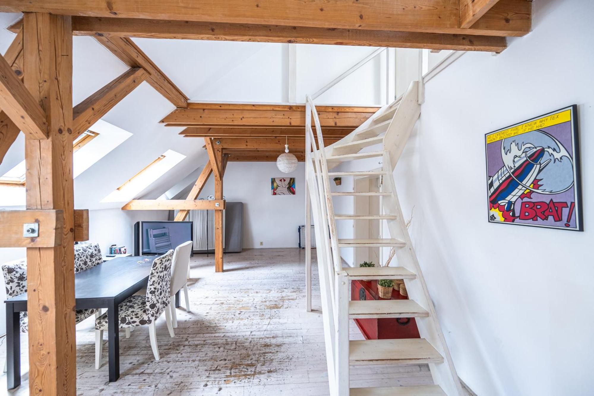 Appartement Beautiful Loft In 3 Praag